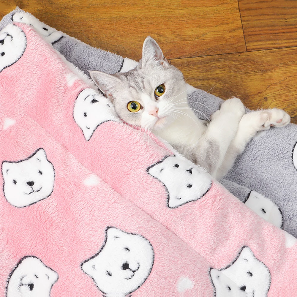 Thicken Flannel Cat Mat – Soft Winter Sleeping Cushion for Small Dogs & Cats - Image 15